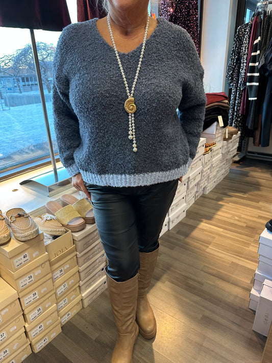 Kaksivärinen bouclee neule sininen