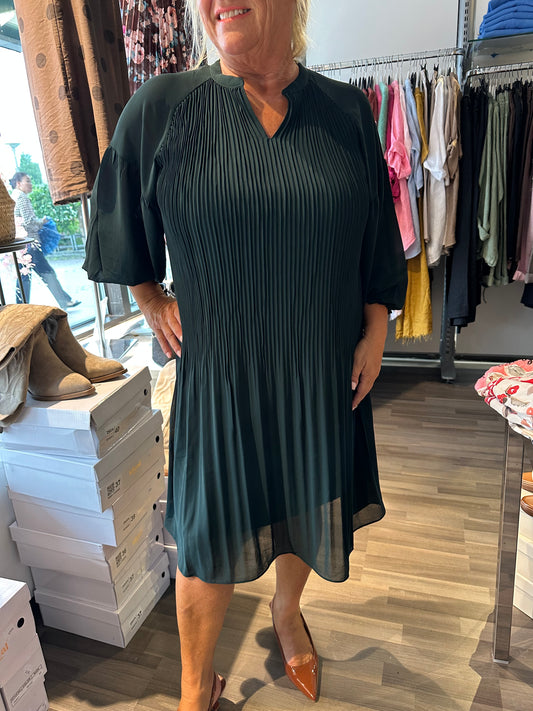 Pliseerattu mekko Cinja Forest Green