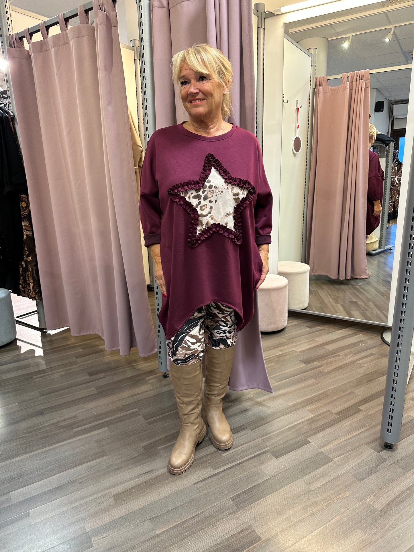 Plussize college tunika Star luumu