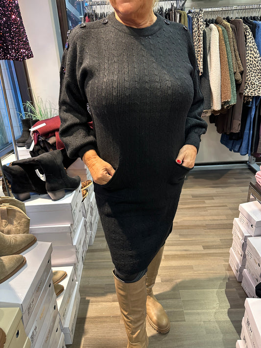 Neuletunika/mekko musta