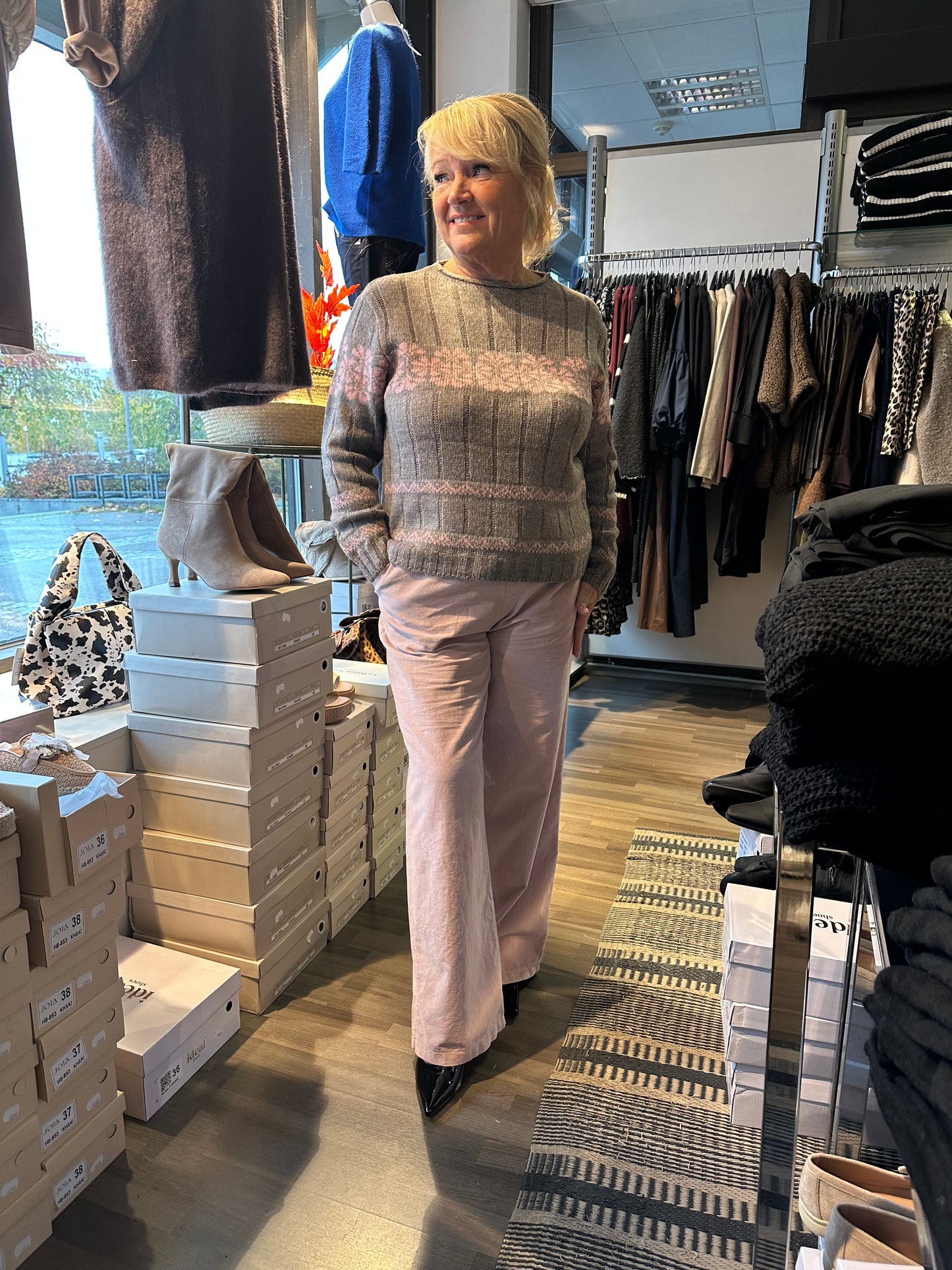 Onesize neulepusero roosa/beessi