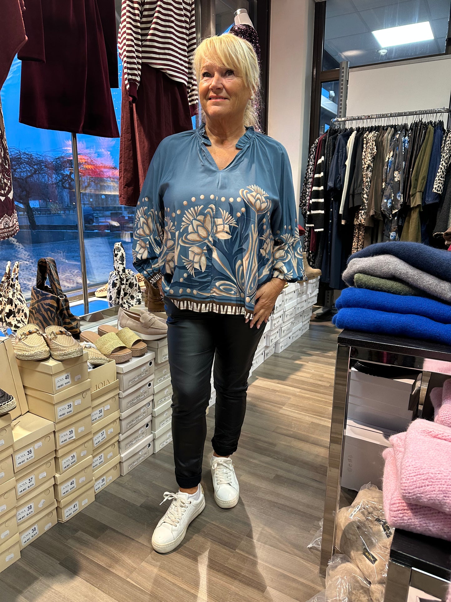 Viskoosipusero Octavia sininen