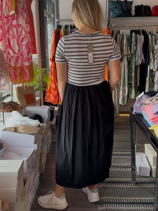 Kaksiosainen mekko Ingfrid