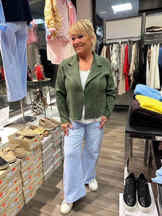 Keinomokkainen biker jakku (6 väriä)