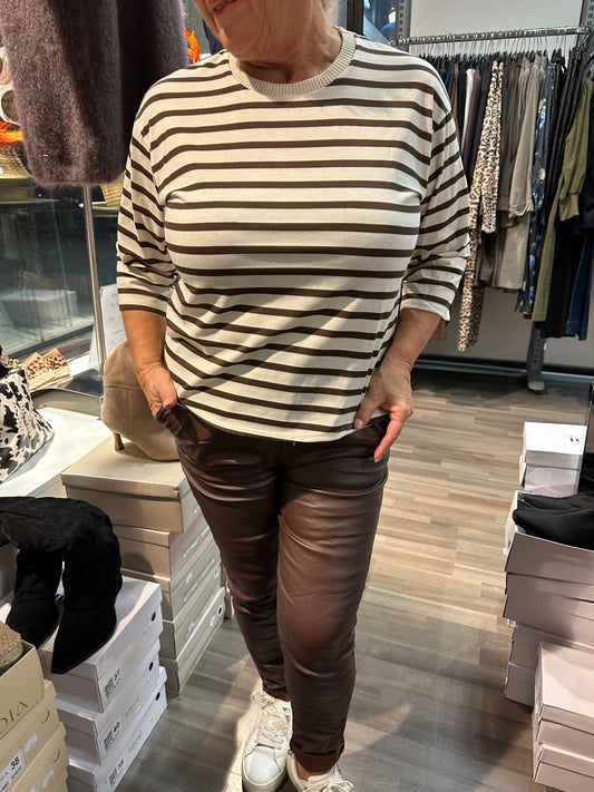 Raita t-paita ruskea