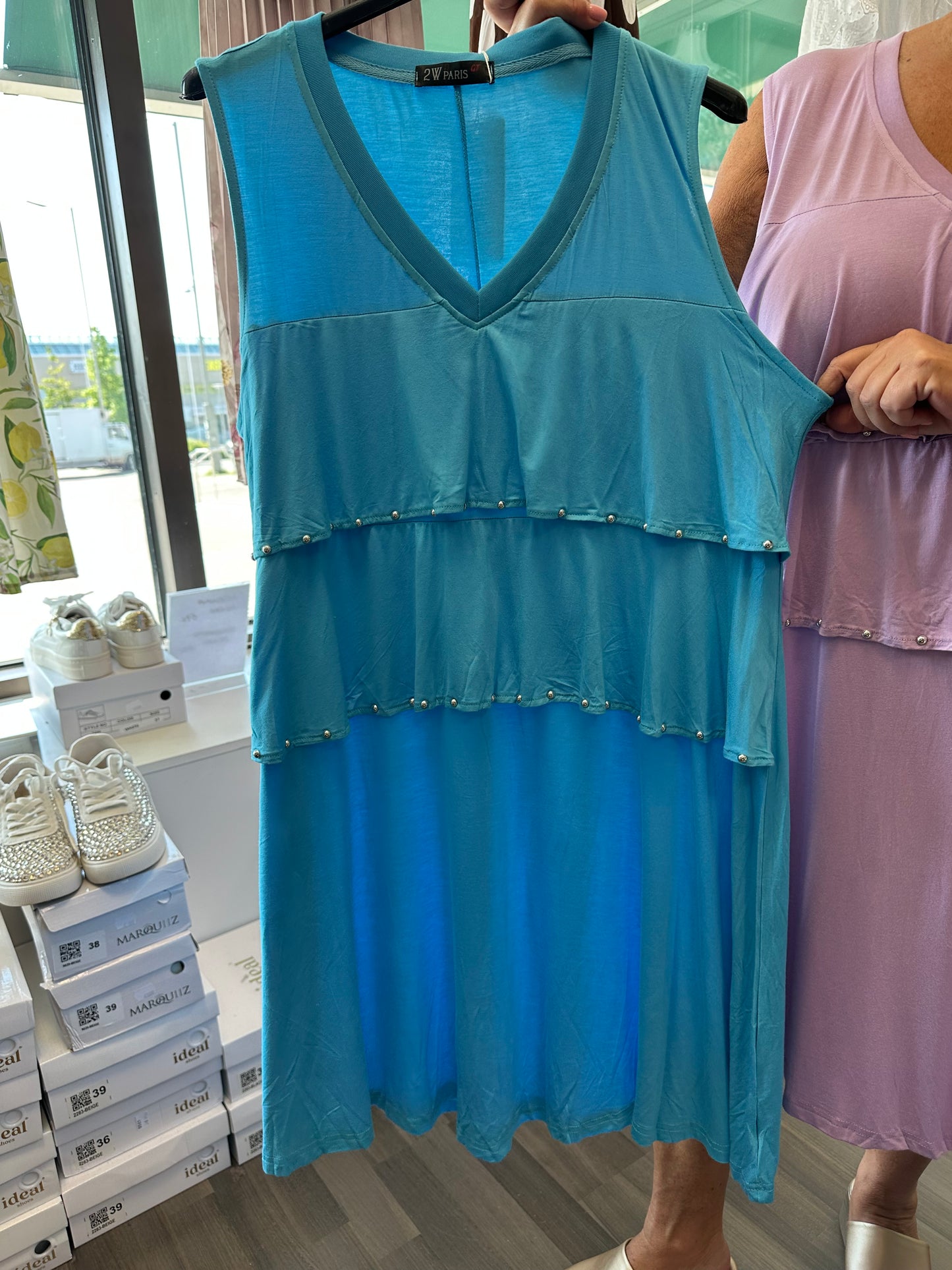 Plussize trikoinen mekko kerros-yksityiskohdalla (3 väriä)