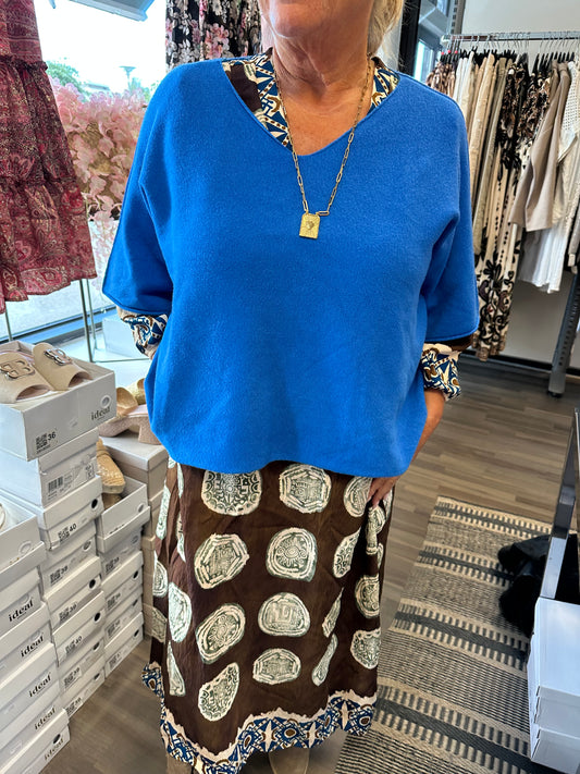 Laatikkoneule sininen