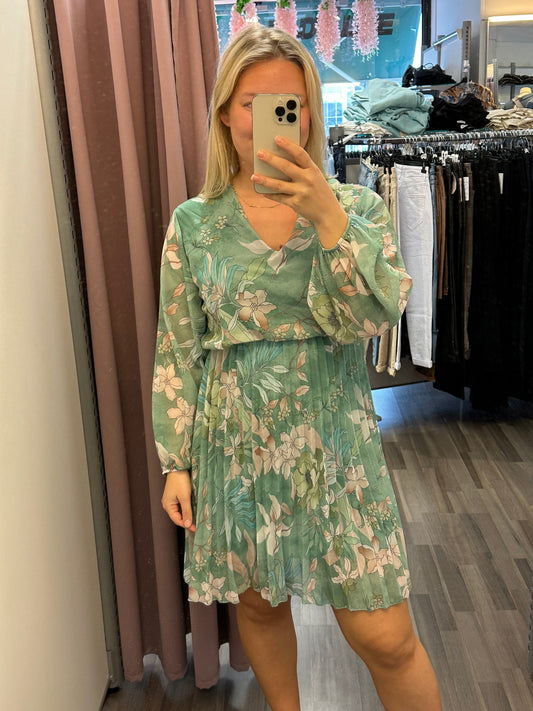 Pitkähihainen sifonkimekko vihreä