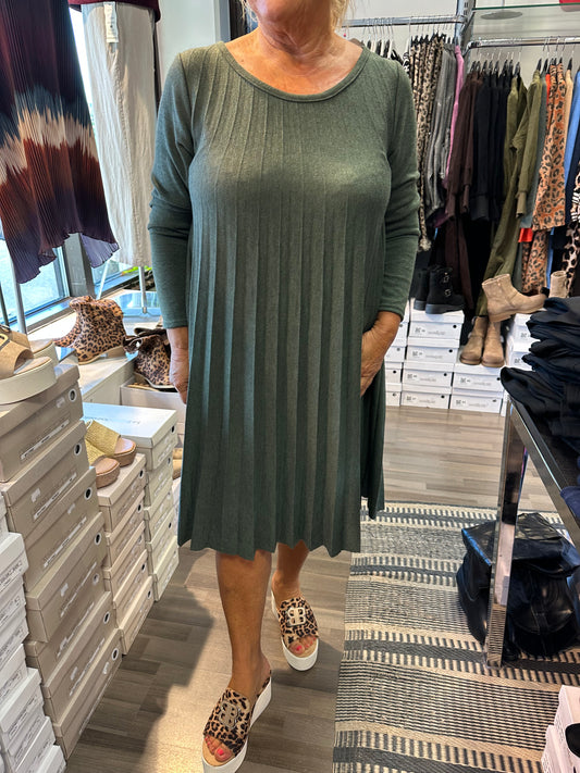 Pliseerattu neulemekko/tunika khaki