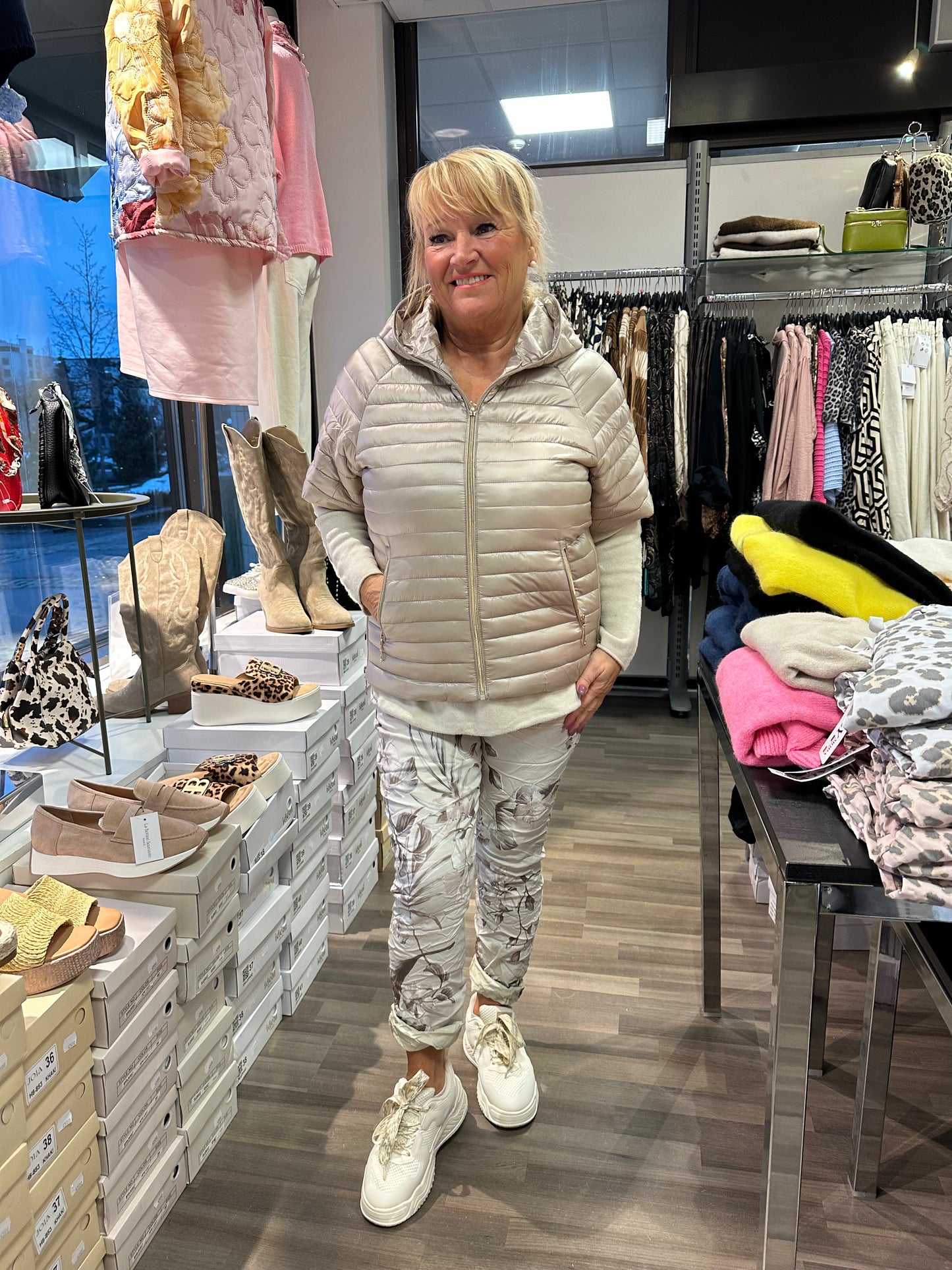 Spring Flower stretch housu beessi