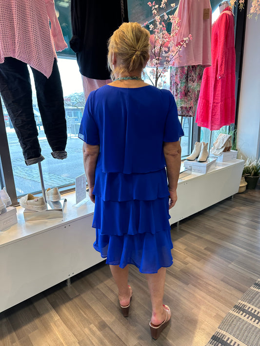 Sifonkimekko kerroksilla royal blue