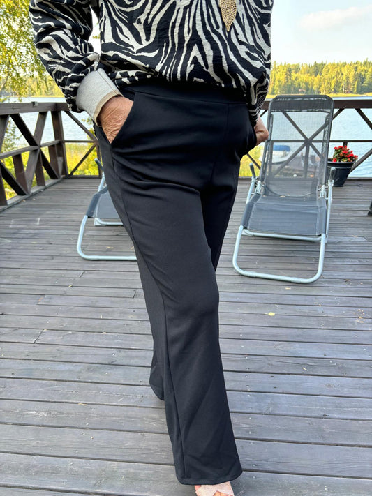 Siisti housu, leveämpi lahje