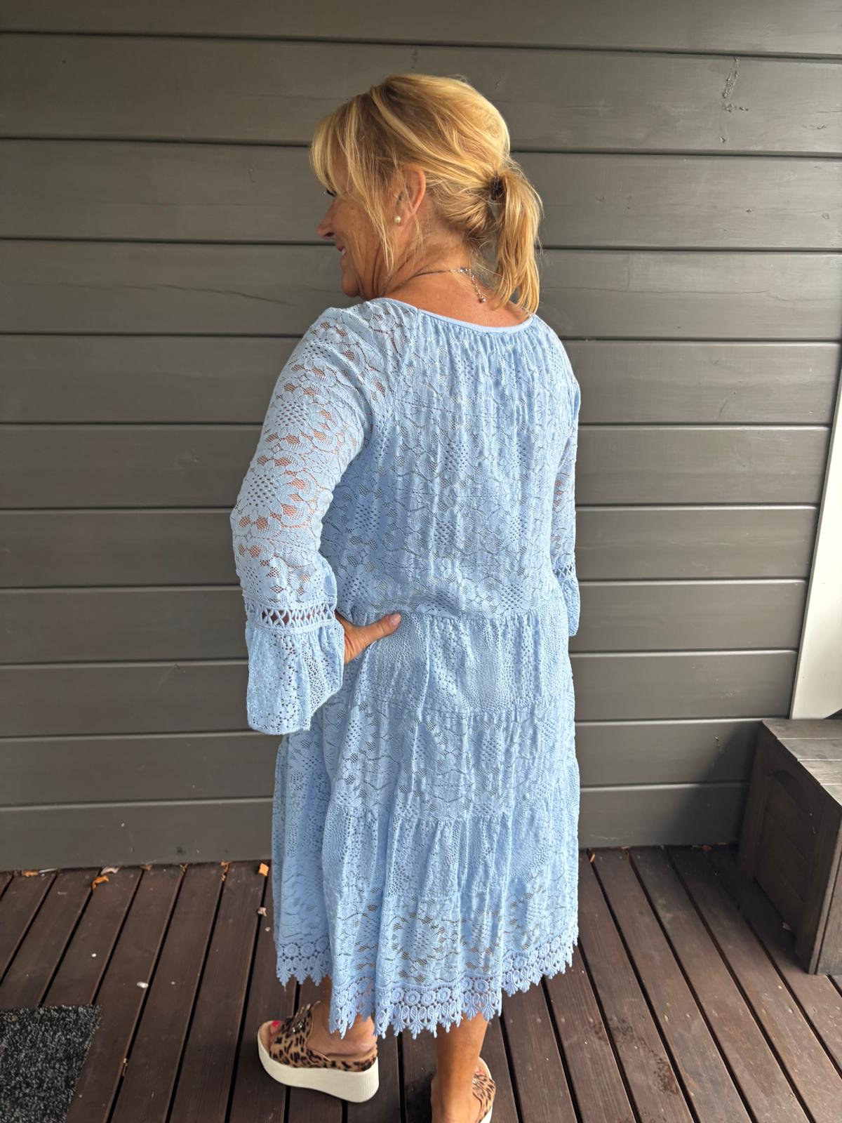 Pitsimekko vaalea sininen