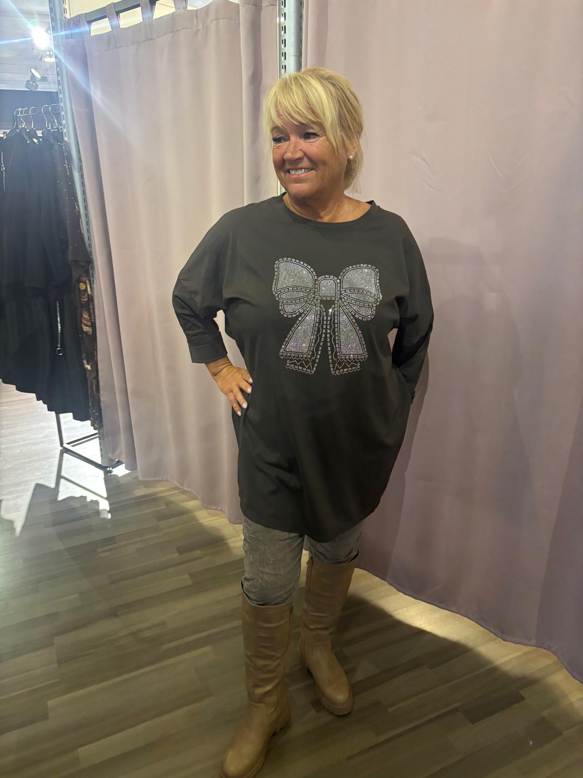 Rusettitunika ruskea