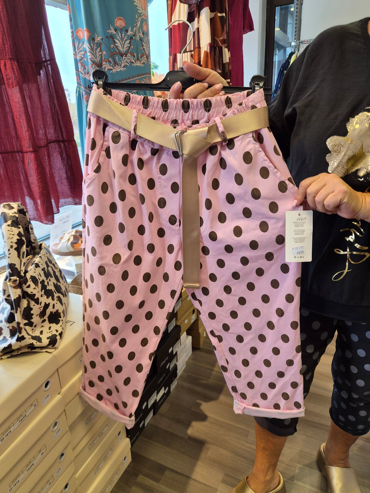 Pallollinen capri pinkki