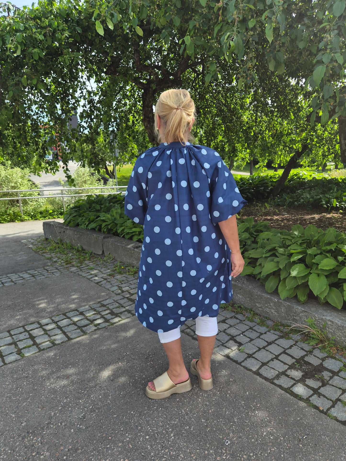 Oversize pallotunika sininen