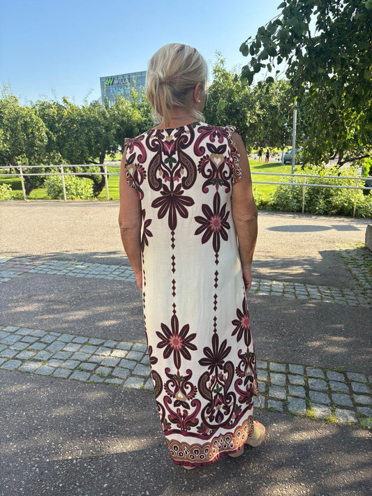 Hellemekko viskoosia viini