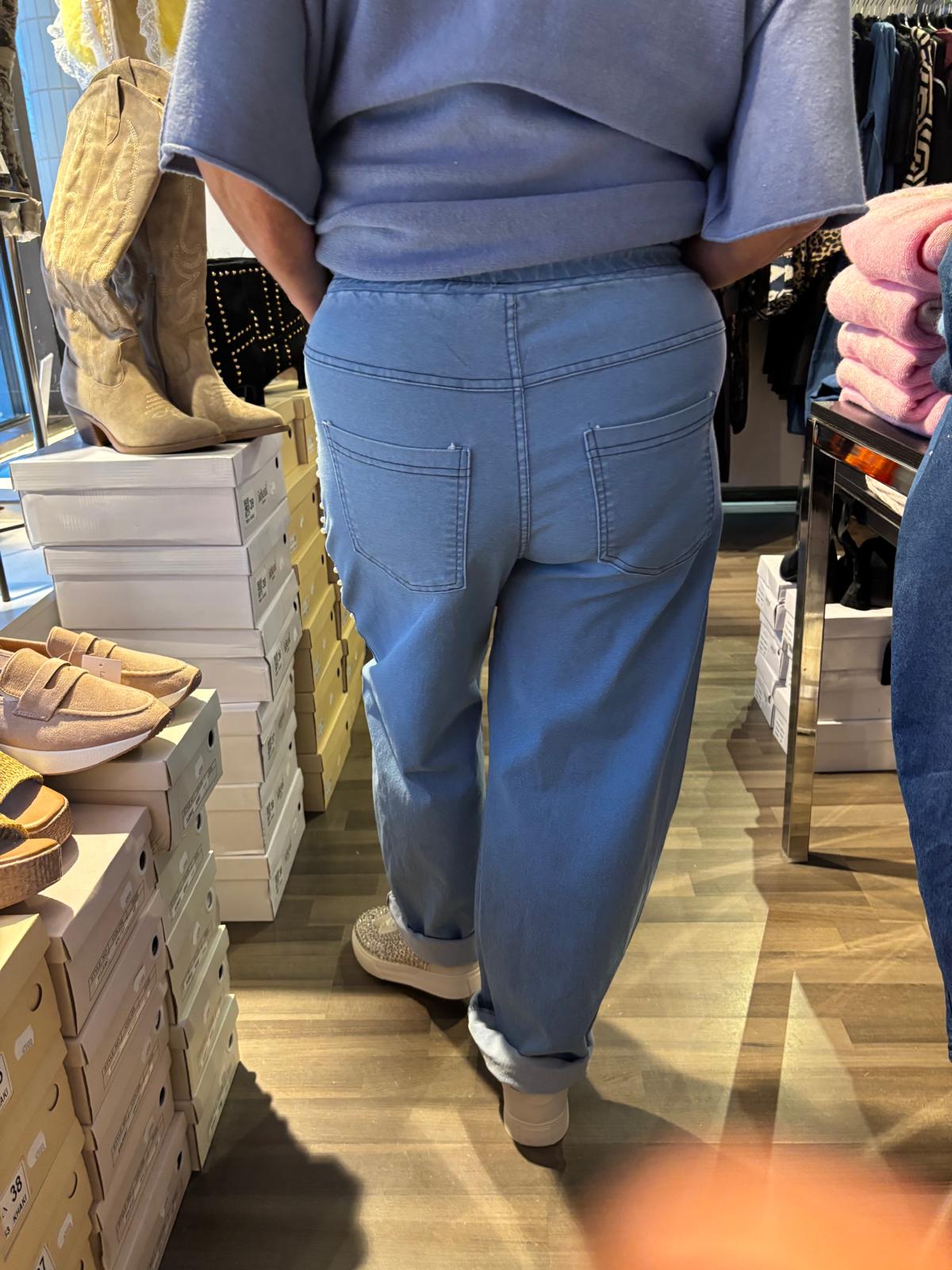 Housut timanteilla/helmillä vaalea sininen