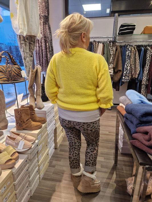 Siro frillahiha neulepusero keltainen