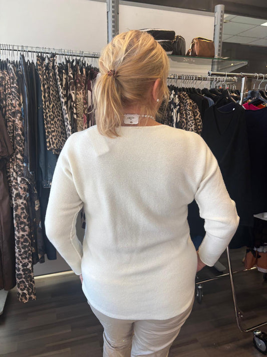 Neulepusero luonnonvalkoinen