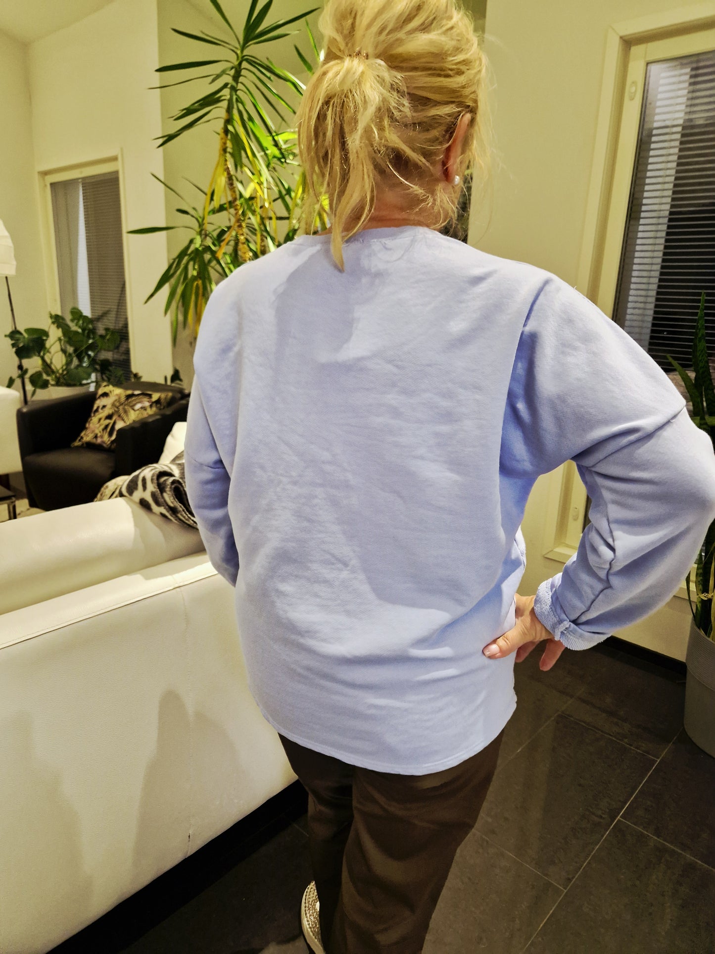 College pusero vaalean sininen