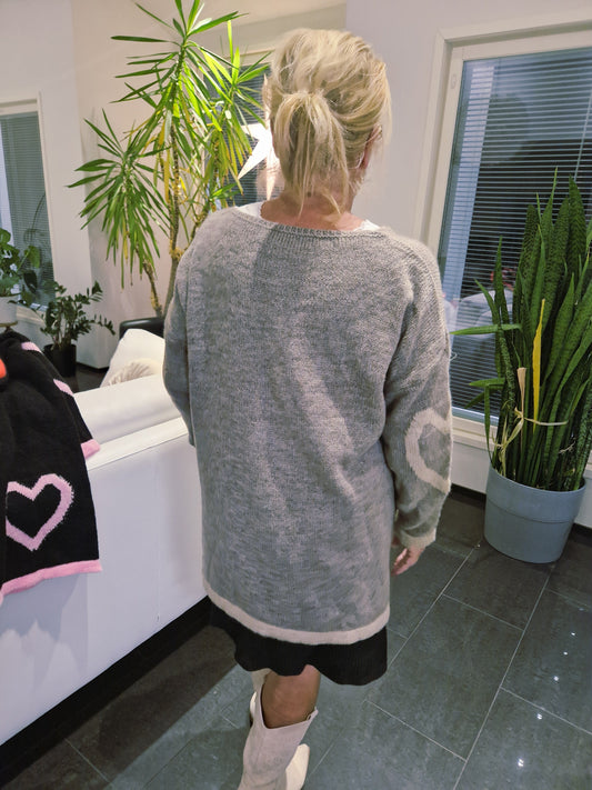 Plussize sydänneule beessi