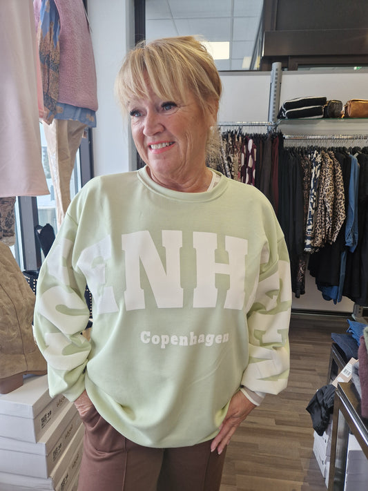 Collegepusero Copenhagen vihreä