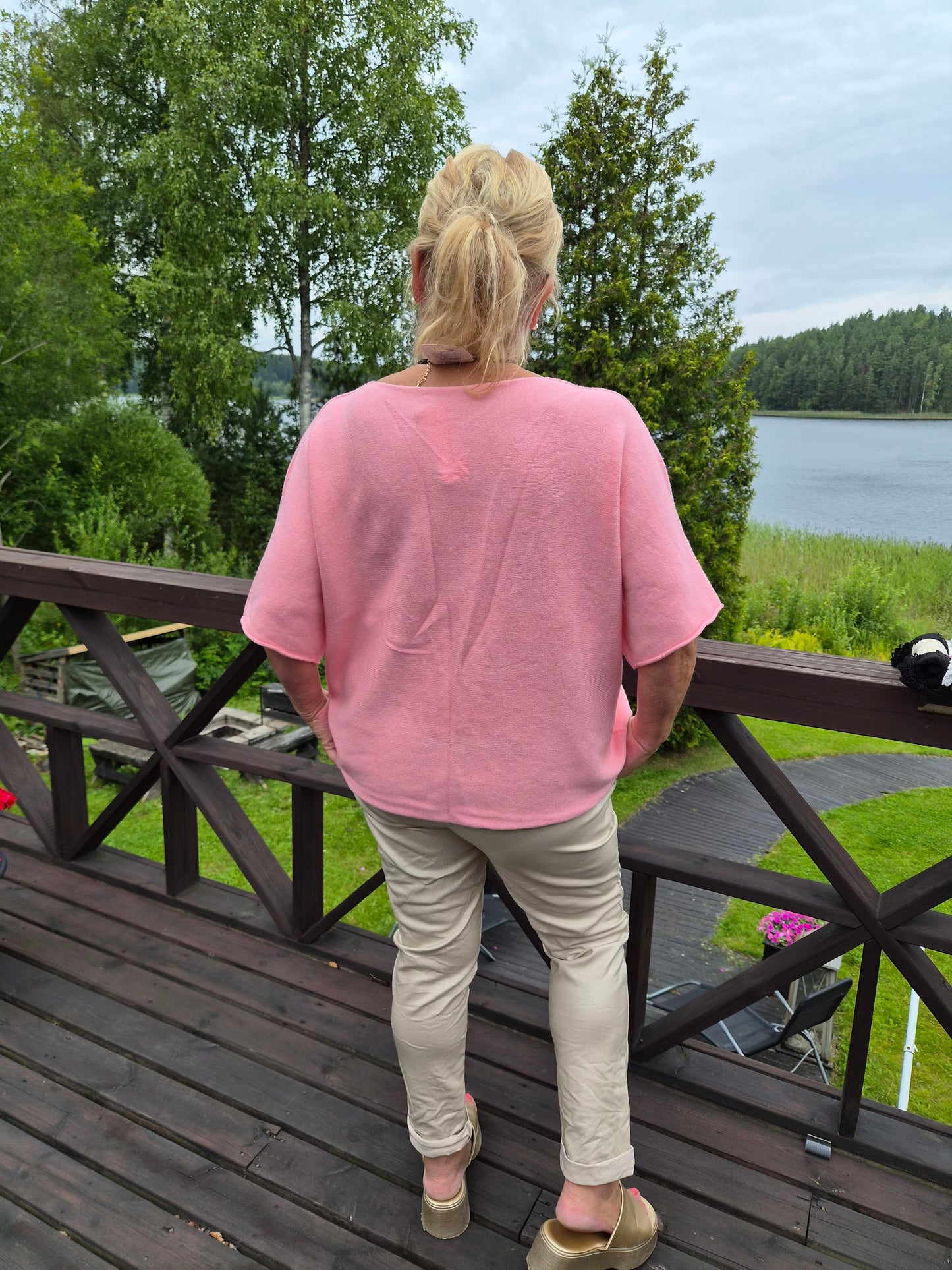 Laatikkoneule puuteri roosa