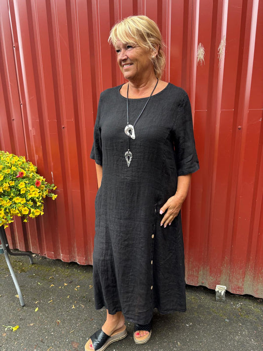 Pellavamekko nappikoriste musta