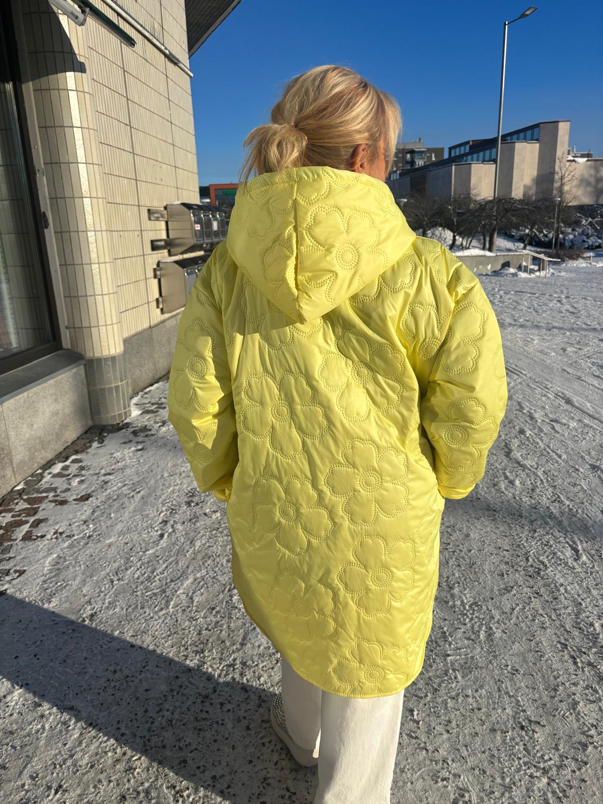 Kevättakki keltainen