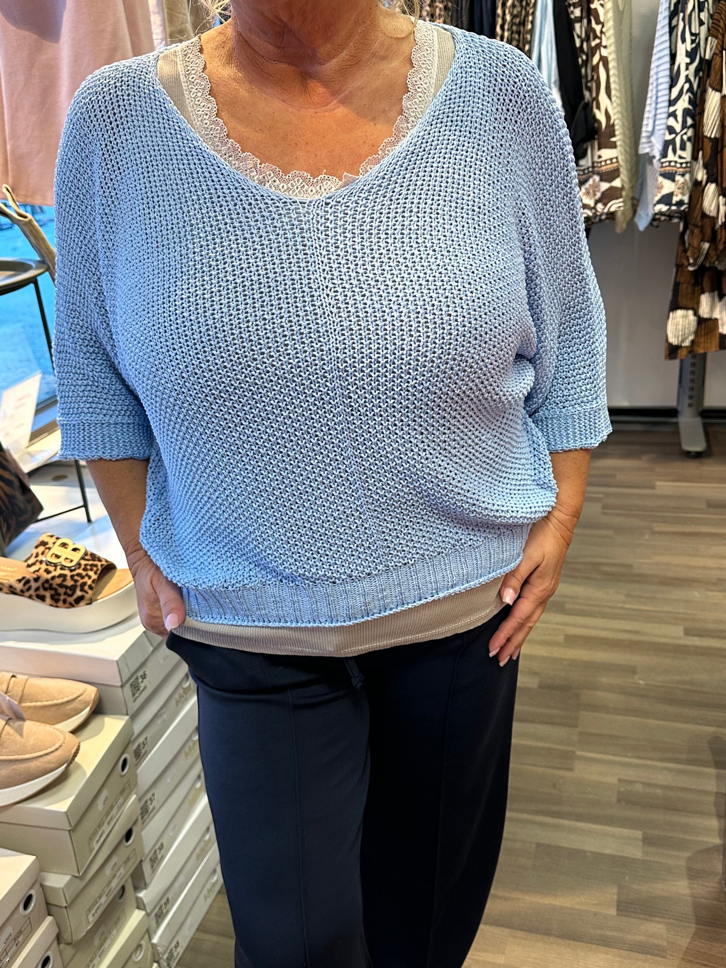 One size neule vaaleansininen