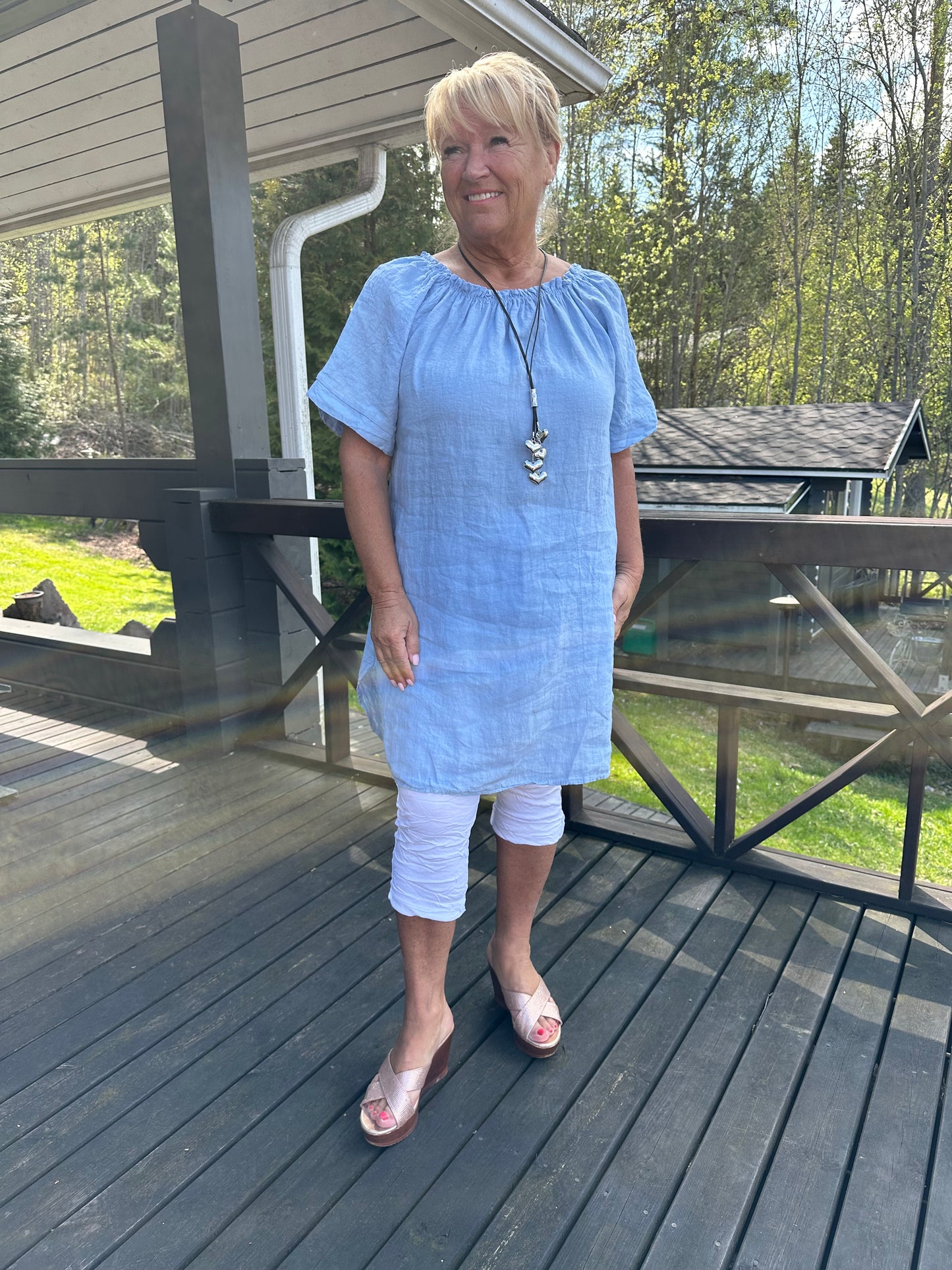 Pellavatunika vaaleansininen