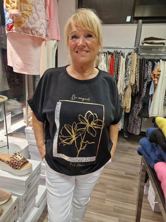 College t-paita (5 väriä)