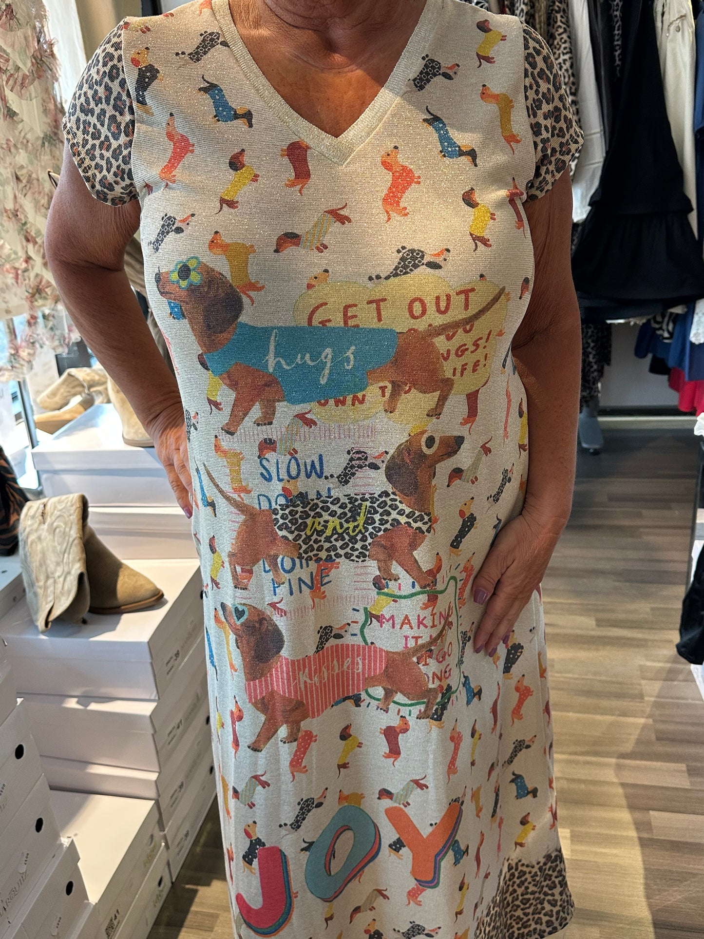 Mäyräkoira mekko