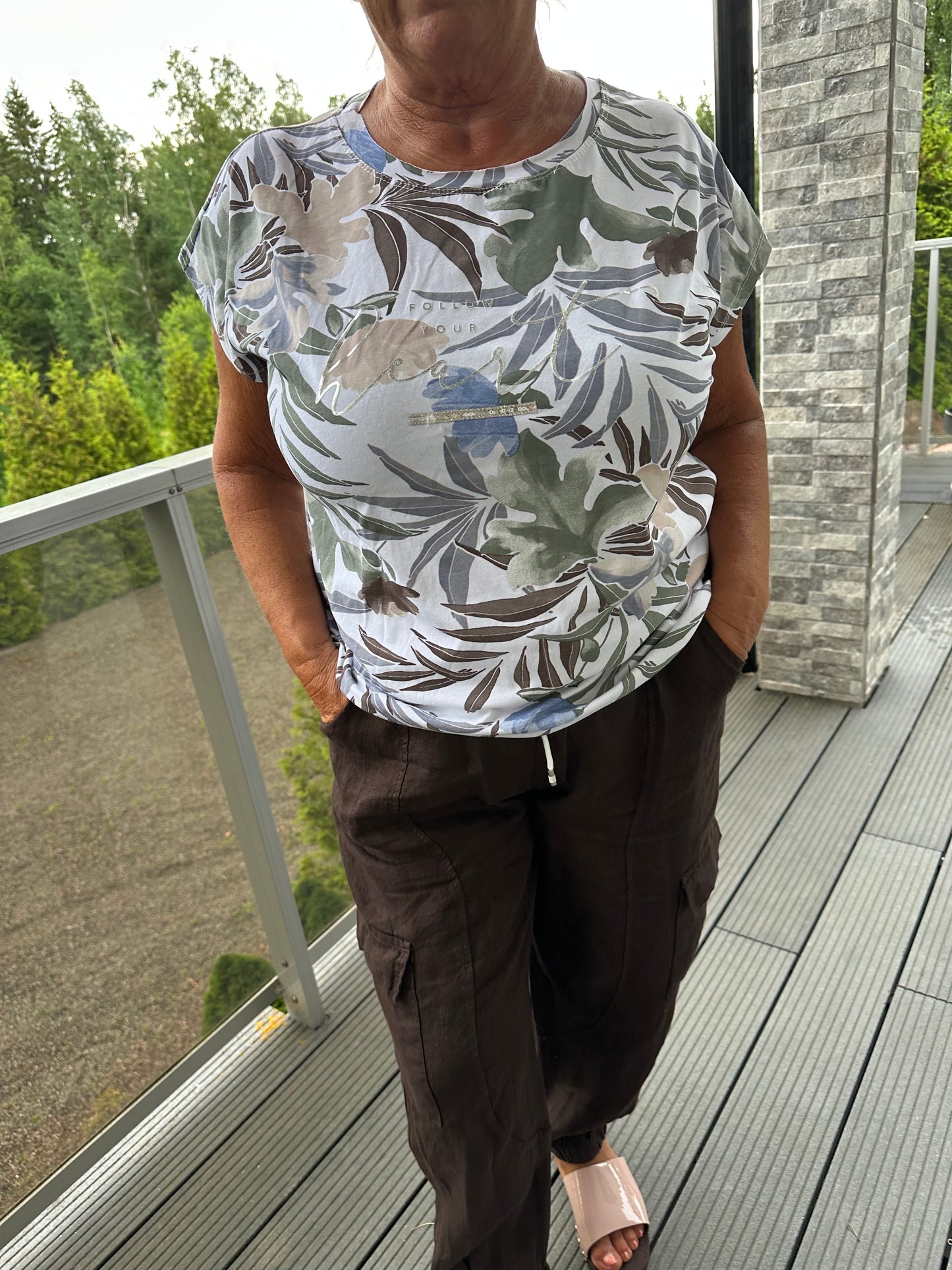 Puuvillainen t-paita (4 väriä)