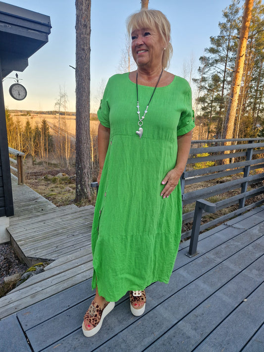 Pellavamekko nappikoristeella vihreä