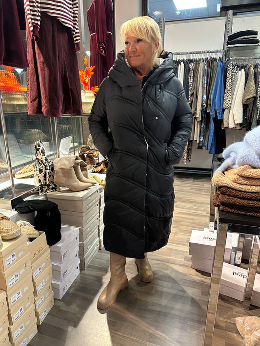 Pitkä toppatakki Alaska musta