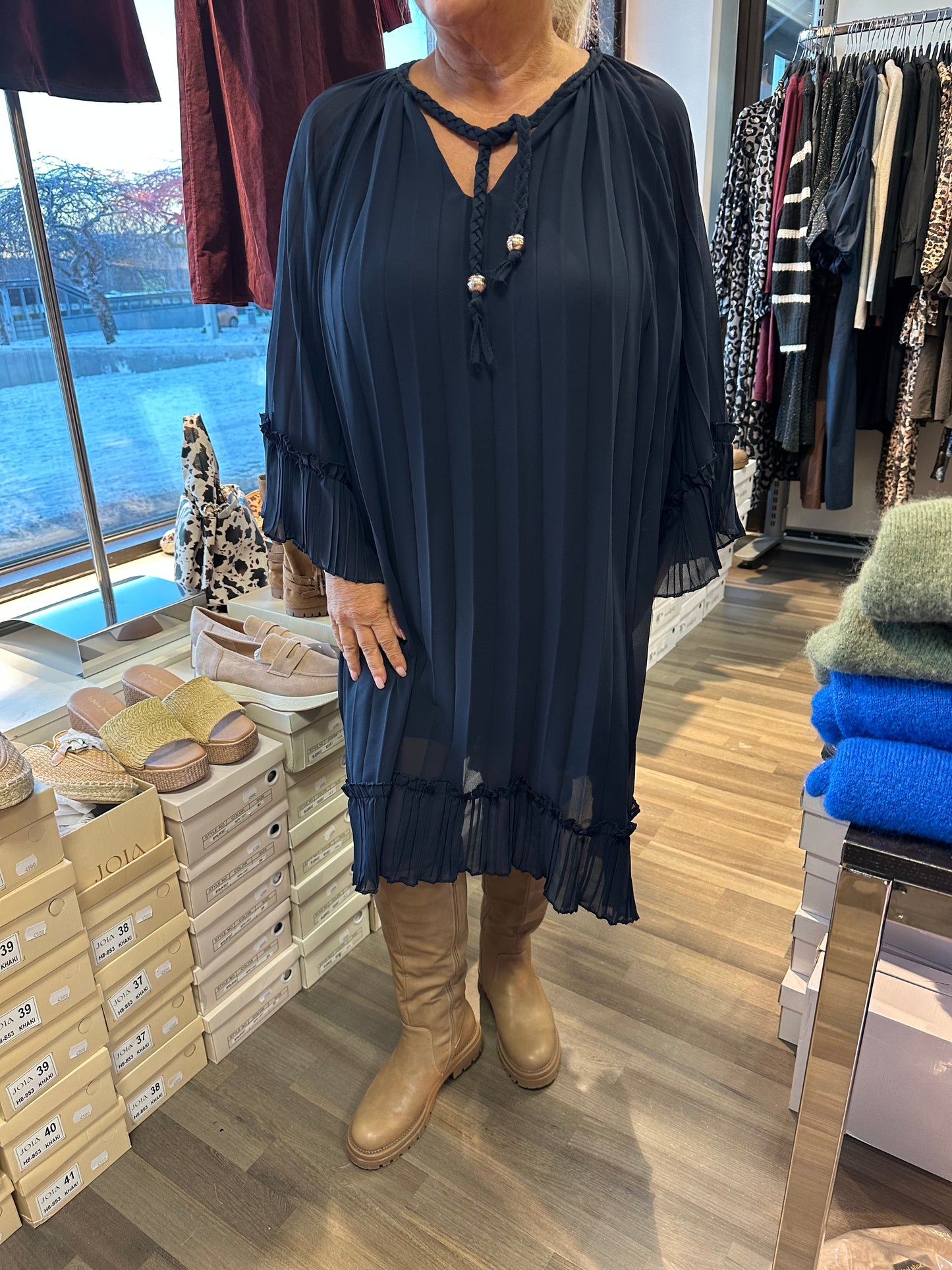 Plussize sifonkitunika/mekko tummansininen