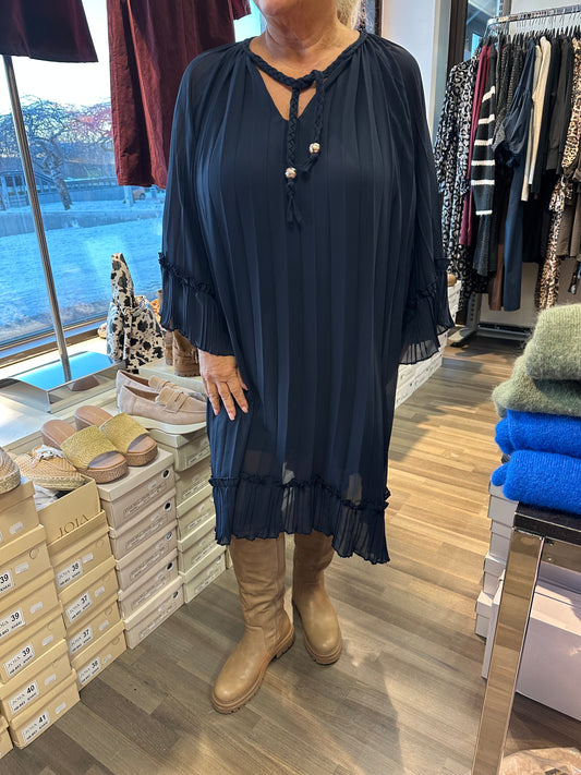 Plussize sifonkitunika/mekko tummansininen