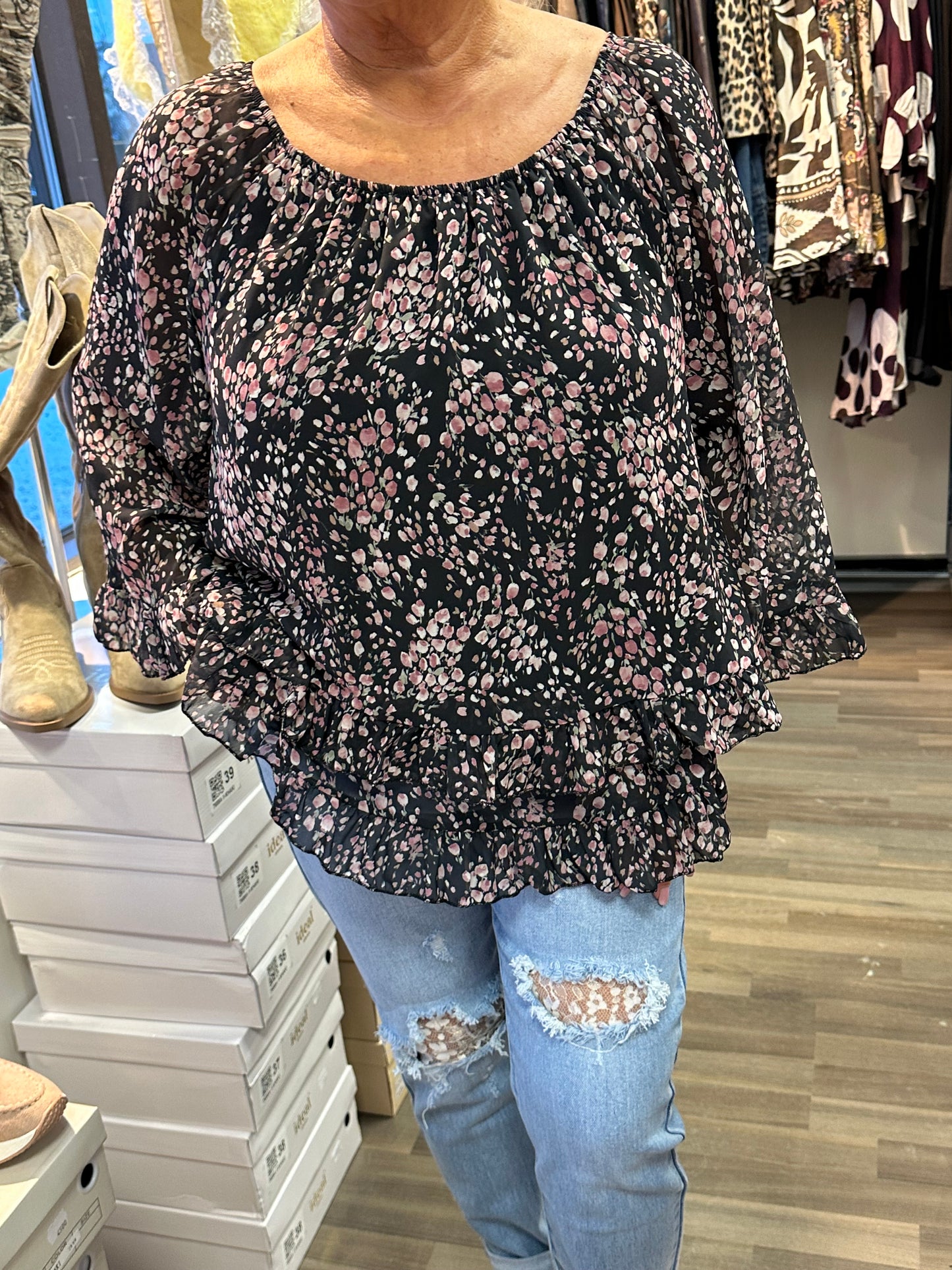 Kukallinen sifonkipusero musta