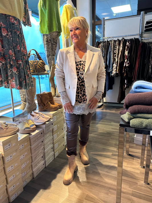 Klassinen jakku beessi