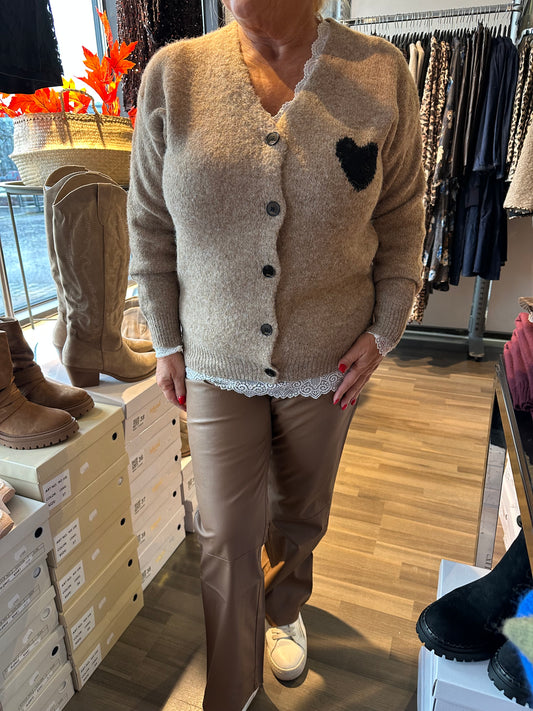 Neuletakki Heart beessi