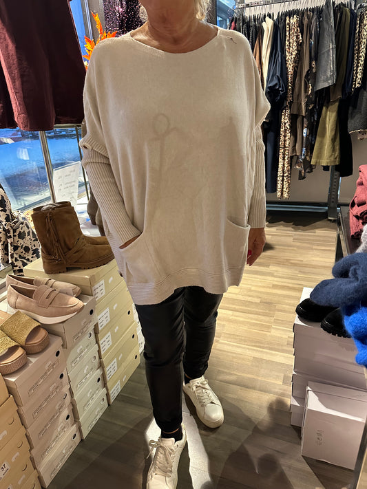 Pontsoneule luonnonvalkoinen