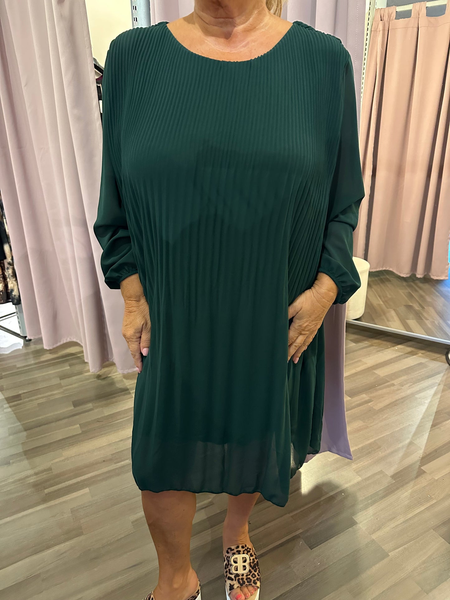 Plussize pliseerattu sifonkitunika/mekko vihreä