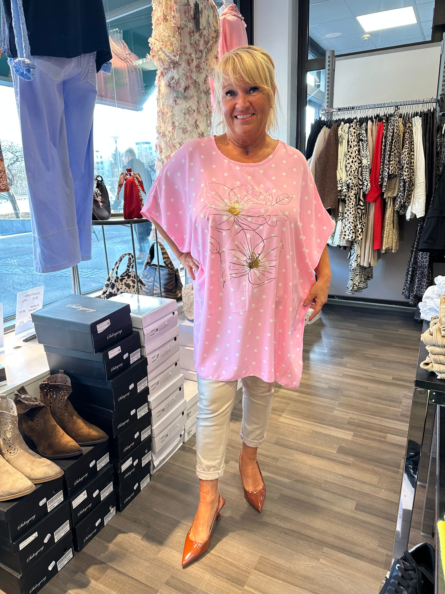 Plussize pilkullinen tunika (5 väriä)