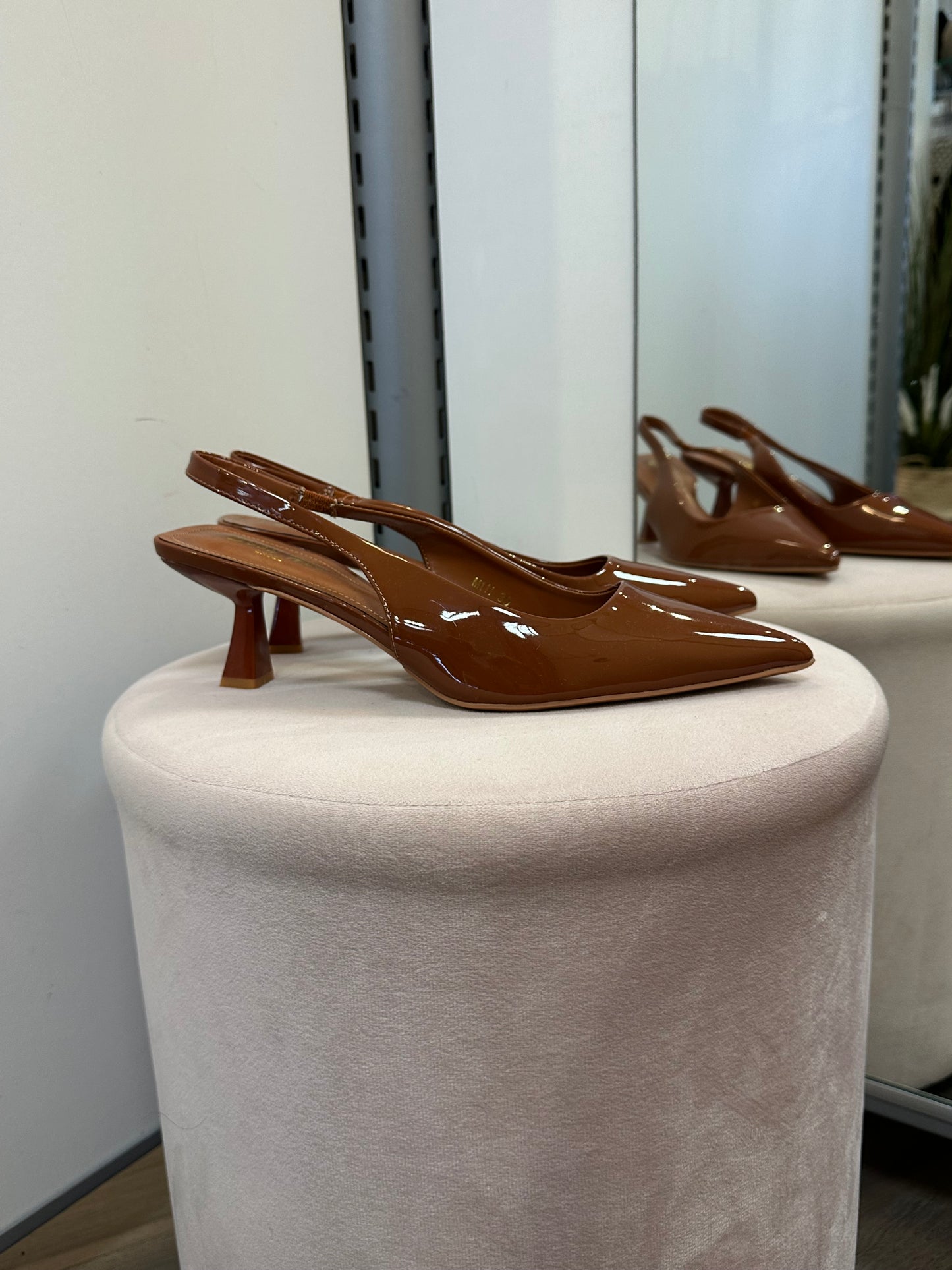 Slingback korkokenkä