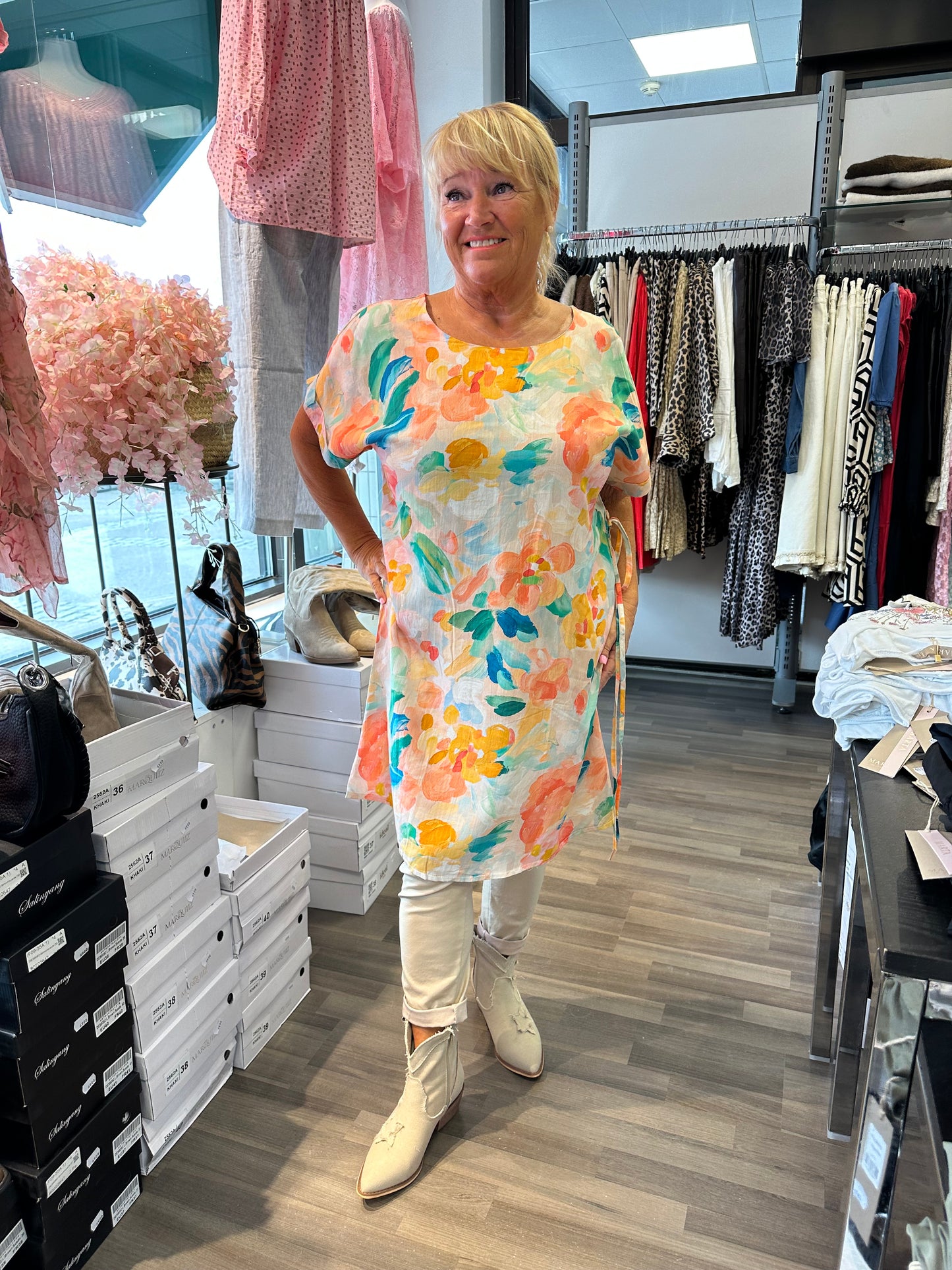 Kevyt viskoositunika (4 väriä)