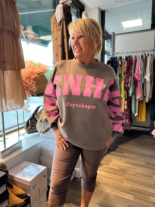 Collegepusero Copenhagen Fango
