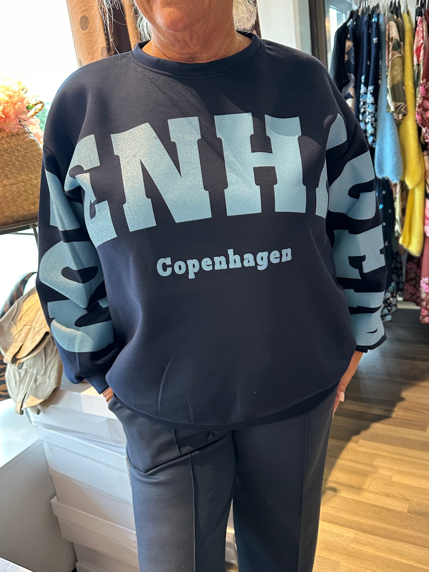 Collegepusero Copenhagen Navy/Sky