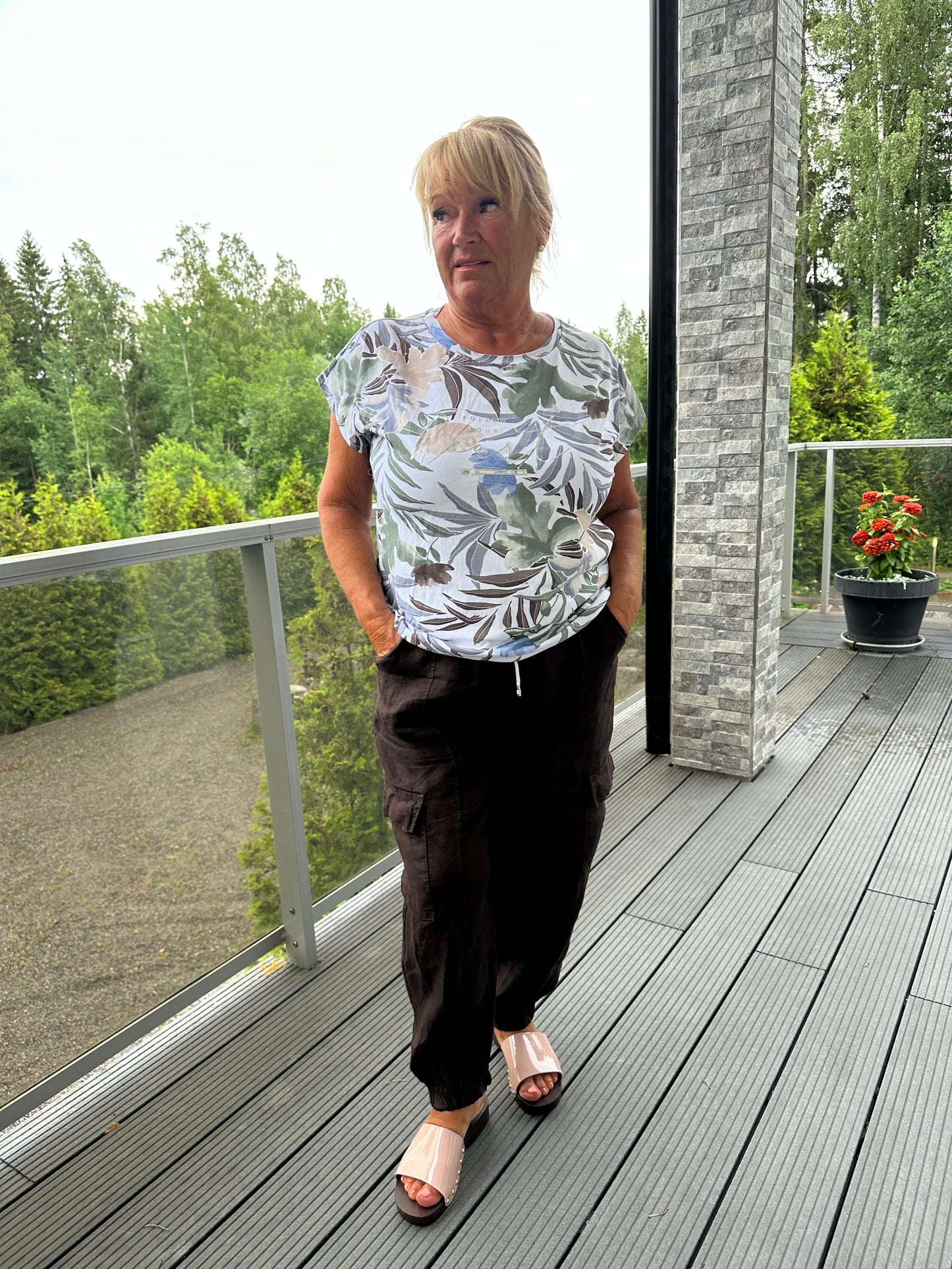 Puuvillainen t-paita (4 väriä)